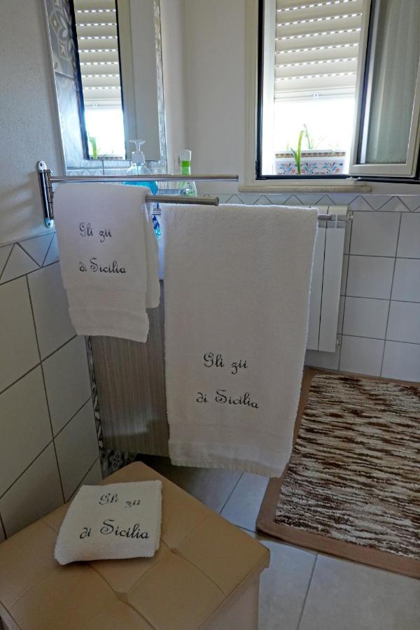 Gli Zii Di Sicilia Bed and Breakfast Racalmuto Eksteriør billede